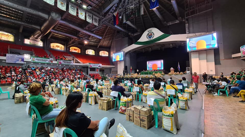in photo: PPG livelihood kits beneficiaries listening to the seminar on entrepreneurial mindsetting