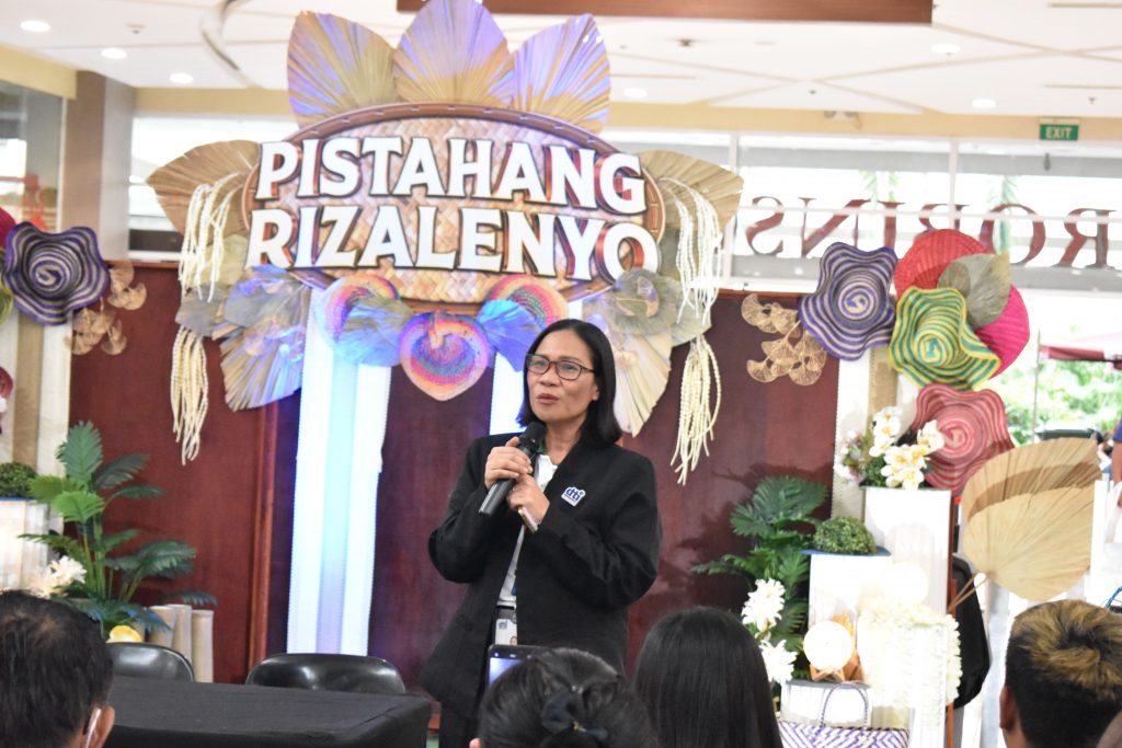 DTI Rizal Ignites Entrepreneurial Growth with CHAMPS Rizal Commitment Signing
