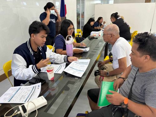 07142025_DTI-Laguna Conducts Profiling for Fire-Affected Vendors Under PPG Program (1)