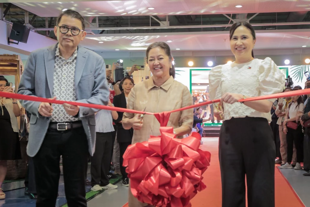First Lady Louise Araneta-Marcos and DTI Secretary Cristina Roque lead the opening ceremony of the 2025 Bagong Pilipinas National Trade Fair at SM Megamall, showcasing Filipino MSMEs and sustainable innovations.