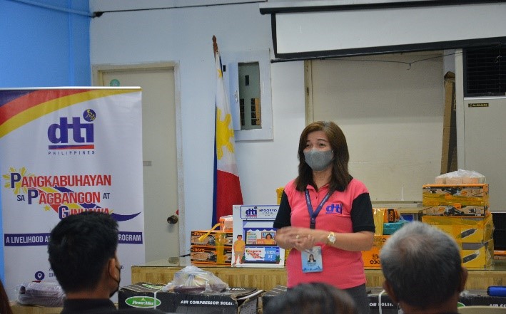 STIDS Marlene De Luna while facilitating the 