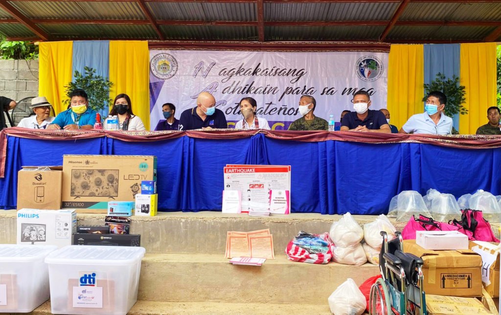 Distribution of livelihood kits to residents of Brgy. Alegria, Cotabato