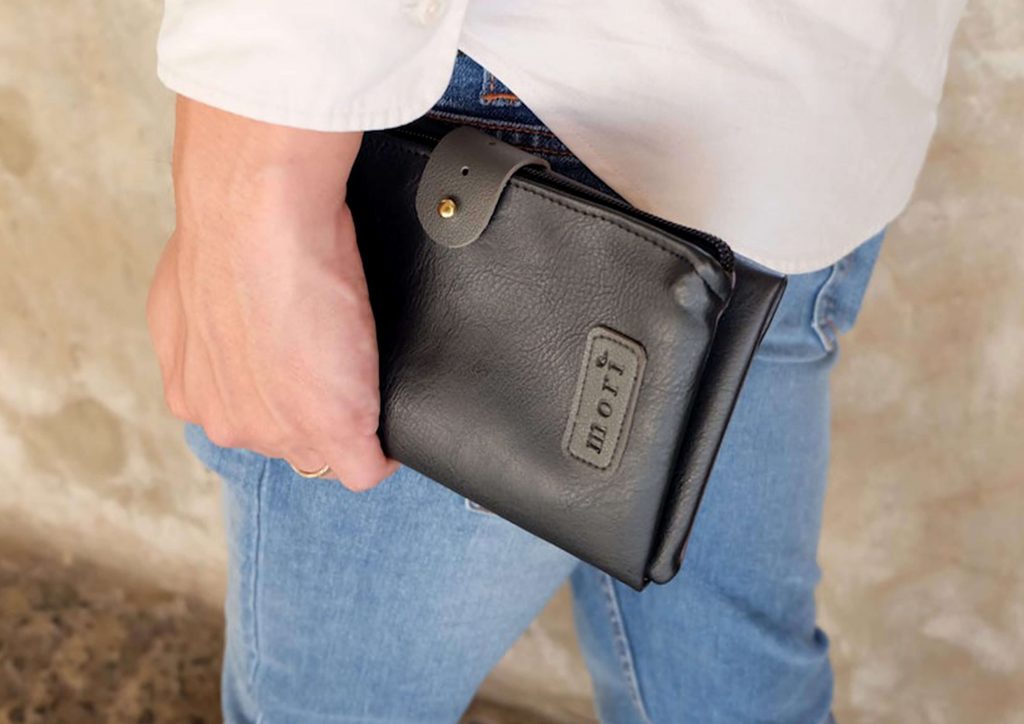 A photo of another Mori Notes product - black leather gadget pouch.