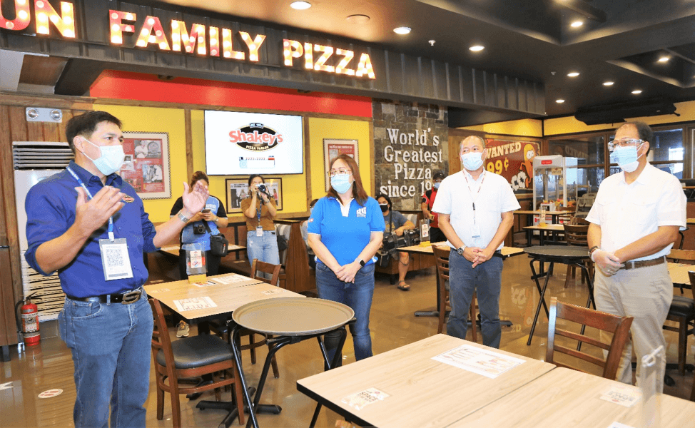 (From L to R): Shakey's Philippines President President Vic Gregorio, Undersecretary for Consumer Protection Group Ruth Castelo, Shakey's Philippines Quality Assurance Manager Rolando Bonifacio, and NTF Chief Implementer Secretary Carlito Galvez Jr.
