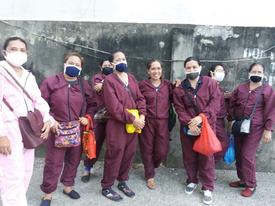 Workers of Smartieshirt Apparel