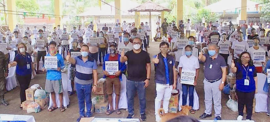 Ninety-nine LSP-NSB & PPG beneficiaries received livelihood packages from DTI Asec. Niño Contreras with DTI R8 RD Celerina Bato, DTI Leyte OIC-PD Araceli Larraga and other government official. 