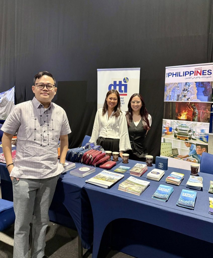 PTIC-Dubai Team at the Serbisyo Caravan in Dubai