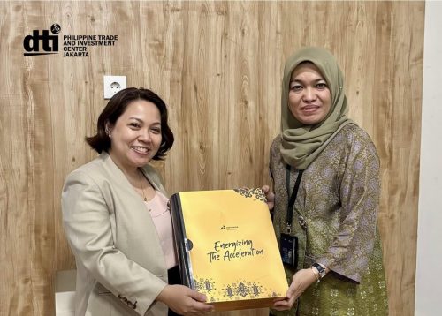 hilippine Trade and Investment Center (PTIC) in Jakarta’s Commercial Counsellor Jollan Margaret Llaneza meets with Pertamina Gas Negara’s D