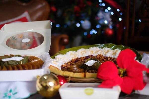 Assorted Kakanin Basket