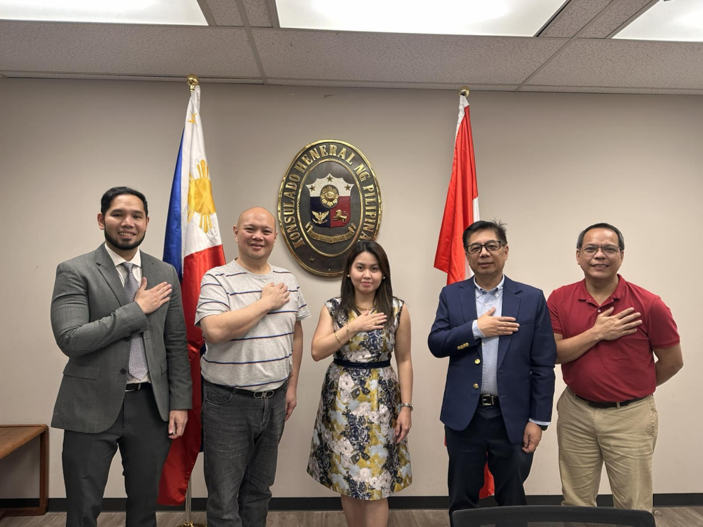 In photo (L-R): Mr. Mario Tani, PTIC-Toronto Trade Commissioner; Mr. Abraham S. Siu, Pag-IBIG Fund Government Employees Representative; Ms. Katrina Isabelle Borja-Martin, Philippine Consulate General in Toronto – Consul; Mr. Gregorio A. Montenegro, Pag-IBIG Fund Private Employees Representative; Atty. Eduardo Labo Jr, Pag-IBIG Fund Assistant Department Manager of Foreign-Based Offices Operations Department 

  