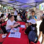 Atty. Mabalot was answering OFW visitors’ inquiries at the PTIC-HK booth.