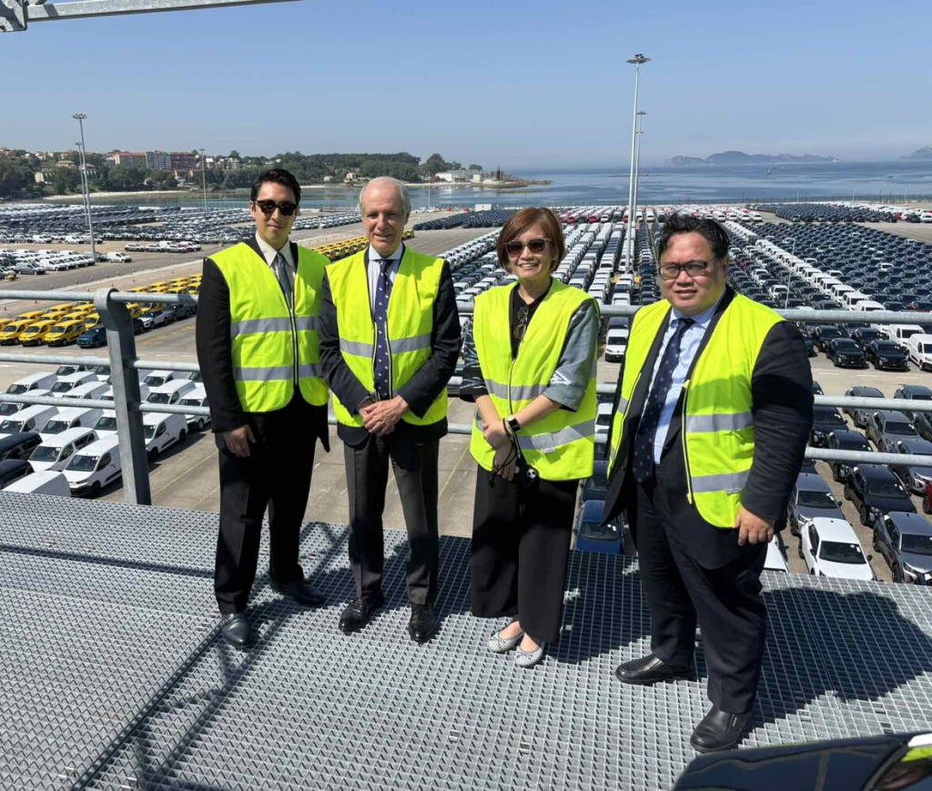 In photo (L-R): PTIC Madrid Trade Assistant Carlos Javier Barcelon; AVCO Legal Chairman Antonio Viñal; PTIC Madrid Commercial Counsellor Althea Antonio; PE Madrid Consul General Mark Hamoy. 