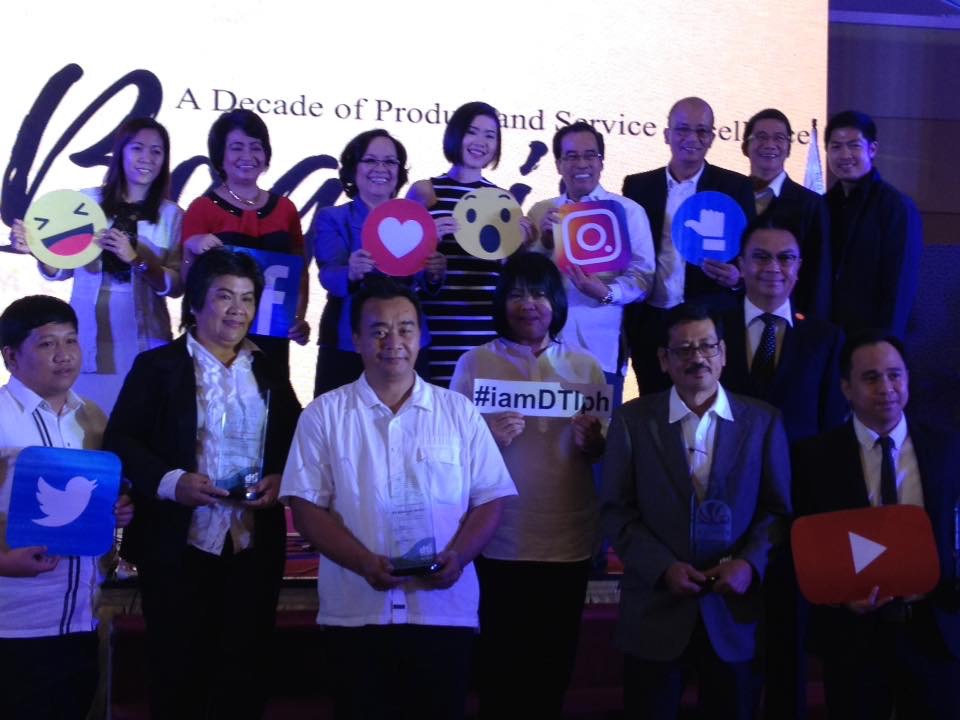 DTI Region 1 tops Bagwis Awards 01
