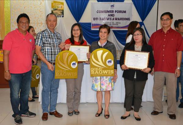 DTI Region 1 tops Bagwis Awards 03