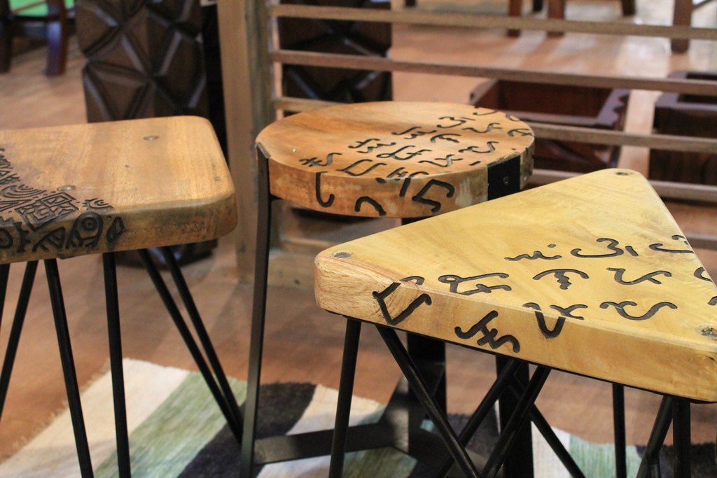 Silya Chairs