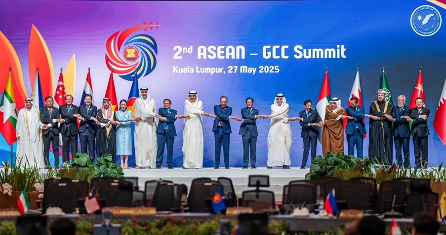 In photo: ASEAN–Gulf Cooperation Council member-statesPhoto courtesy of the Presidential Communications Office