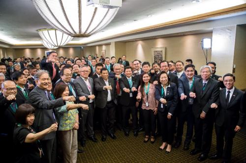 Pres. Duterte and cabinet at Business Forum and SG MOU Signing.